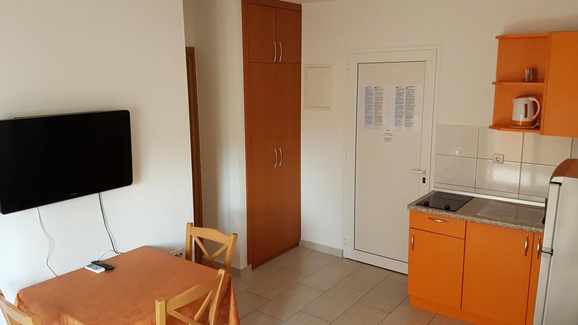 Apartments Mirjana Kustići Dış mekan fotoğraf
