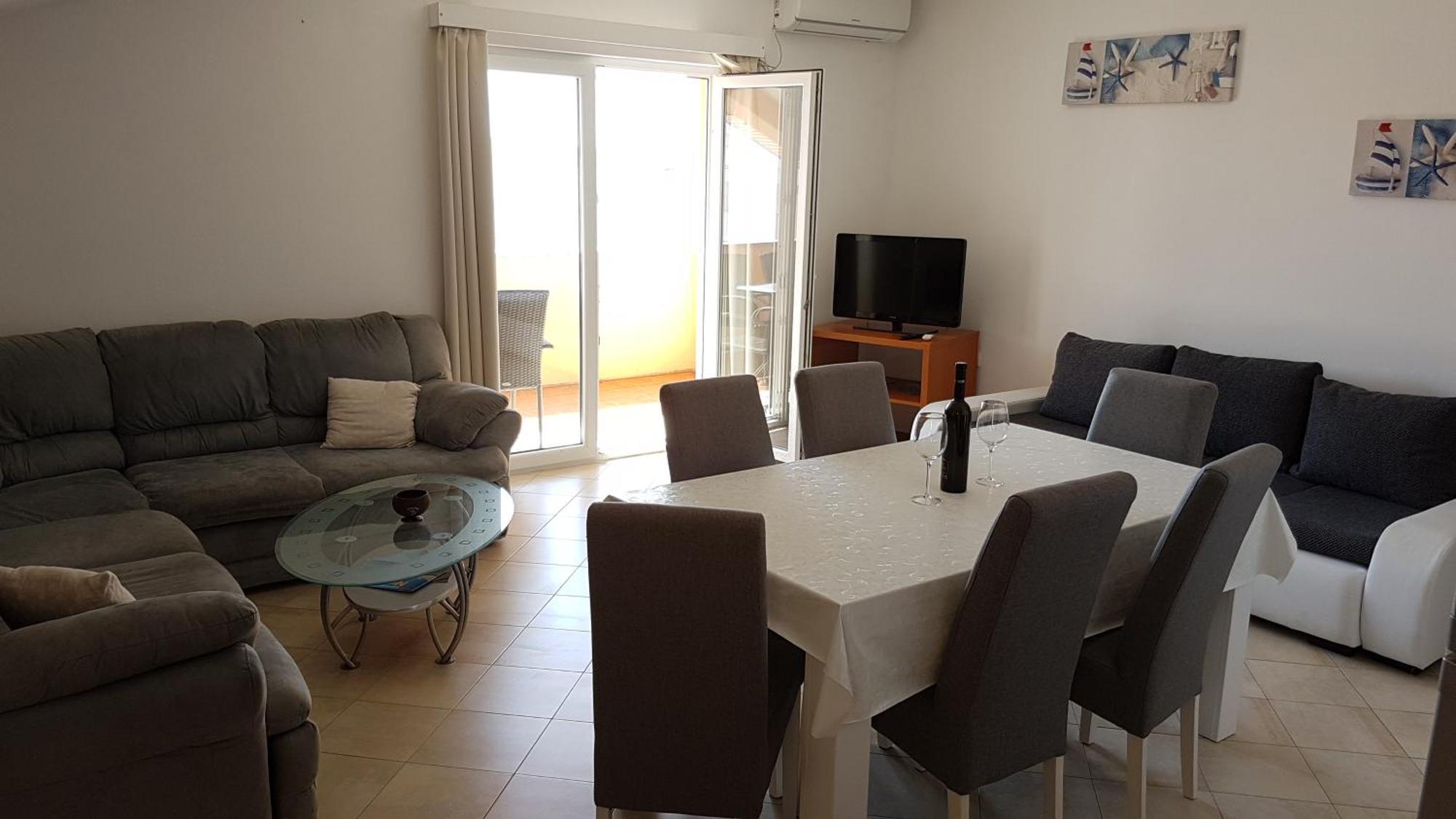 Apartments Mirjana Kustići Dış mekan fotoğraf